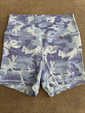 Fleo Shorts